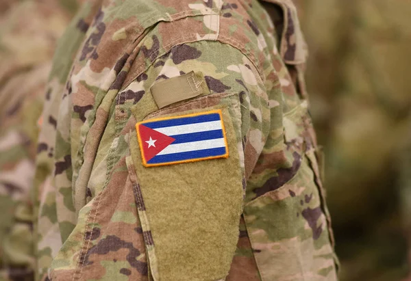 Vlajka Kuby Rameno Vojáků Vlajka Kuby Vojenské Uniformy Koláž — Stock fotografie