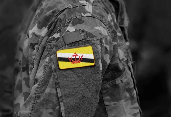 Bandeira Brunei Braço Dos Soldados Bandeira Brunei Uniformes Militares Colagem — Fotografia de Stock