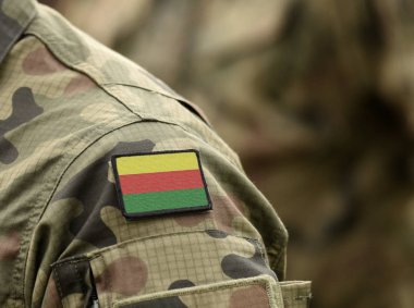  Kuzey Suriye Demokratik Federasyonu bayrağı askeri üniformalar, ordu, asker, asker (kolaj).