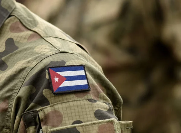 Kubánská vlajka na vojenské uniformě. — Stock fotografie