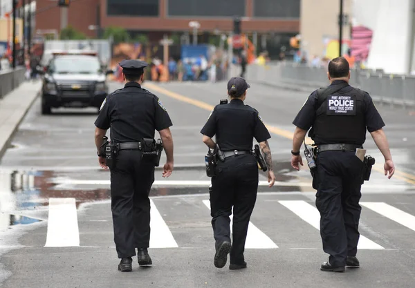 New York Usa Června 2018 Policisté Newyorské Policie New York — Stock fotografie