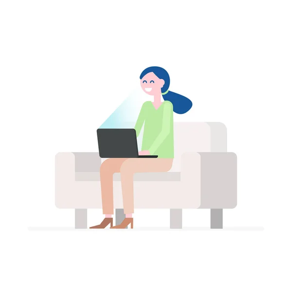 Dívka s notebookem doma na gauči. Vektorové ilustrace plochá. — Stockový vektor