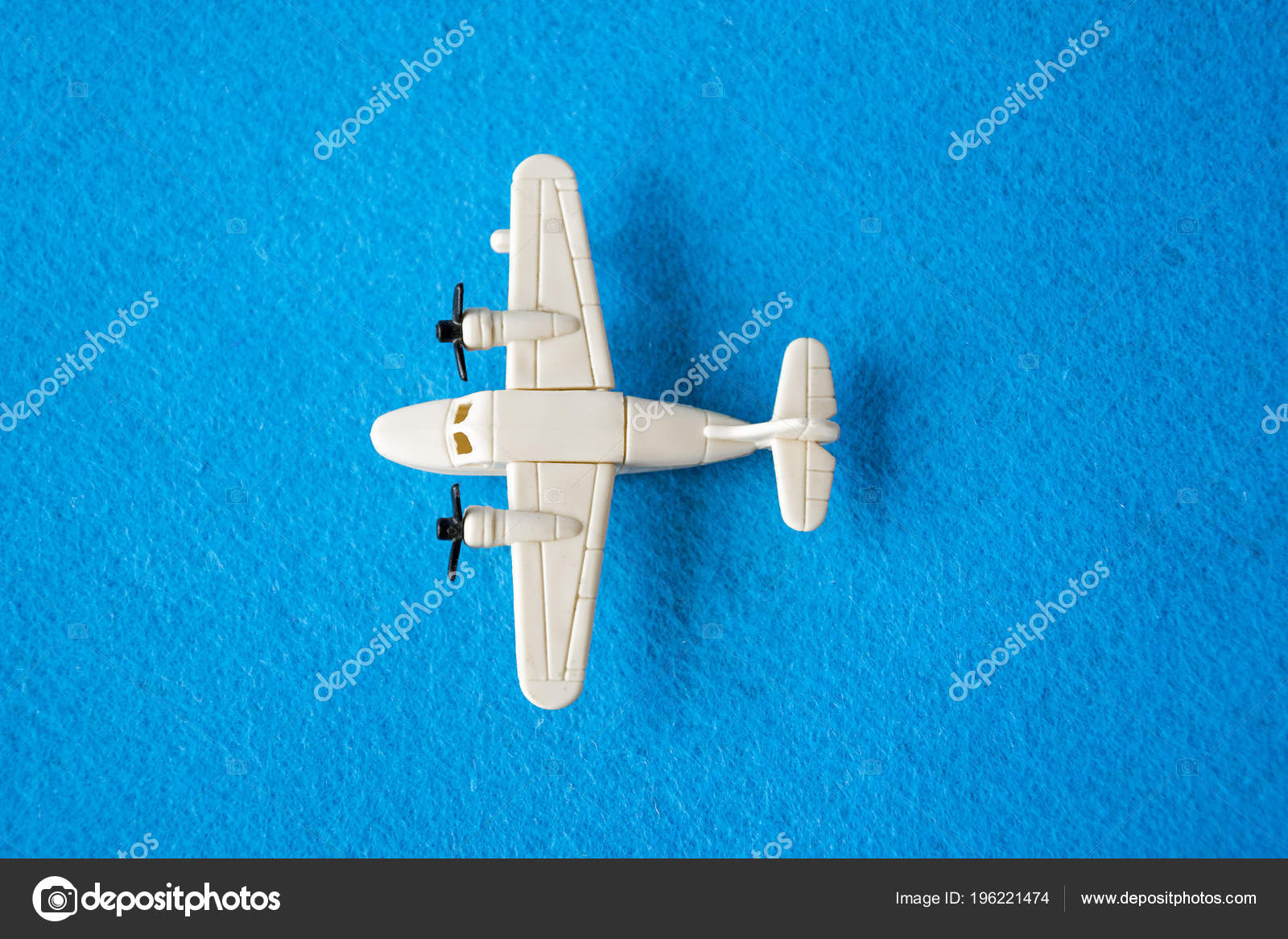small plastic toy airplanes