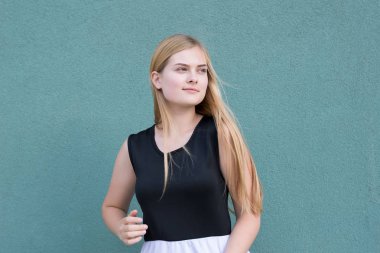 Çok güzel düşünceli Bayan