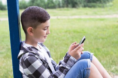 Şık saç kesimi çocukla