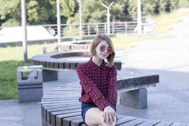 Çekici Bayan açık havada dinlenme parkı