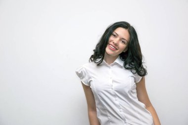 çok güzel esmer kız