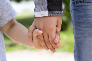 Sevimli sıcak duygular resmini