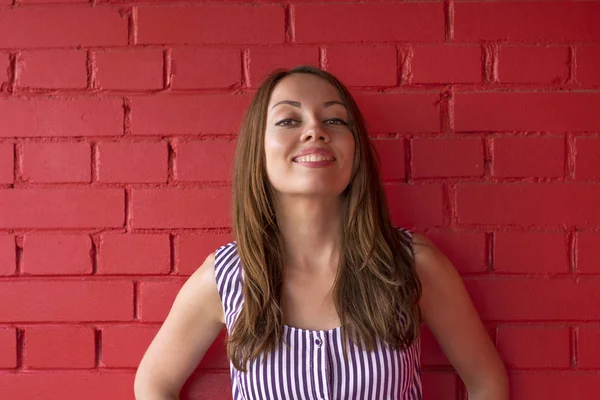 Mutlu güzel rüya kadın