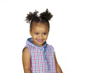 gülümseyen güzel çocuk