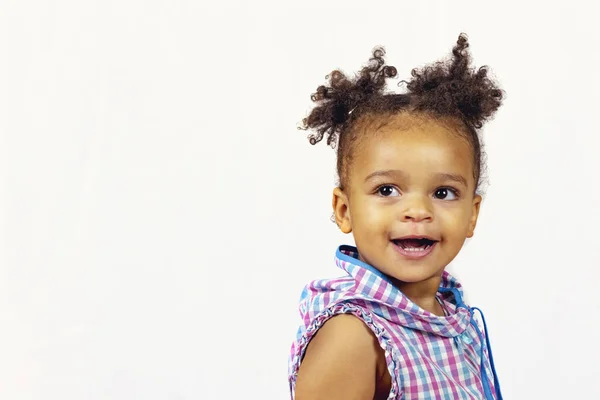 Hermoso niño sonriendo —  Fotos de Stock