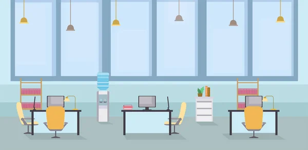 Tomt Kontor inre tecknad vektor illustration. Coworking öppen yta, bord med stolar på arbetsplatsen, datorskärmar och lampor på stationära datorer. Arbetsyta med moderna möbler färg ritning — Stock vektor