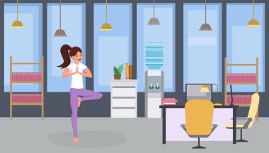 Kız yoga düz vektör illüstrasyon yapıyor. Kadın yoga, rahat ofis çalışanı egzersiz, çalışma saatleri çizgi film karakteri sırasında germe. Formda kalmak, dinlenmek, iş yerinde eğitim organı
