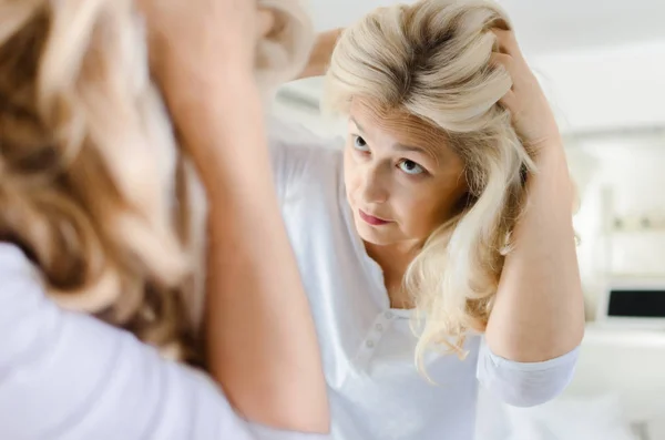 Senior Beautiful Woman Cheking Her Hair Front Mirror Home — Stock Photo, Image