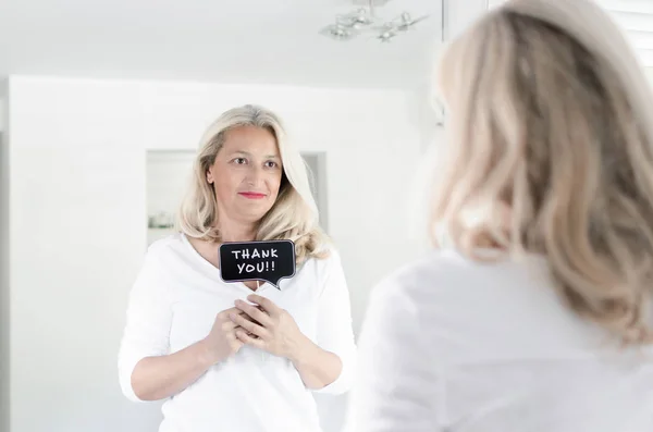 Adult Beautiful Woman Standing Front Mirror Holding Photo Prop Thank — Stock Photo, Image