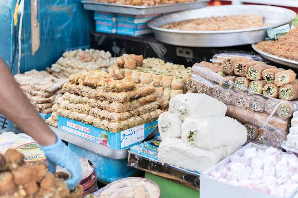 Irak Bagdad Juillet 2019 Vente Gâteaux Sur Marché Rue Bagdad — Photo