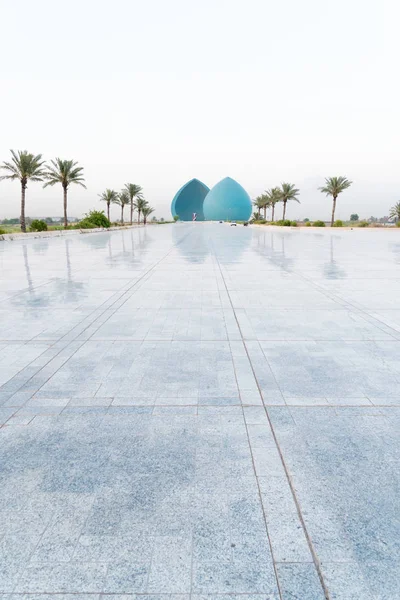 Bağdat, Irak - 27 Haziran 2019: Al-Shaheed Anıtı, Şehitler Anıtı