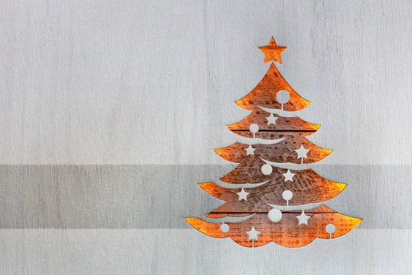 Árbol Navidad Cortado Tablero Madera Pintado Blanco Dejando Pasar Ligas —  Fotos de Stock