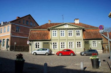 Kuldiga.Latvia Ortaçağ kenti sokak.