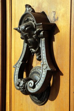 Eski kapı tokmağı. Cagliari.Itrly.