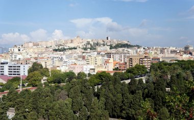 Cagliari.Sardinia.Italy eski ve yeni şehir.