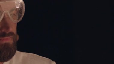 Meslek kurucusu. Çalışan çalışıyor. ,