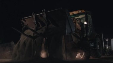 Traktörün Inşası üzerinde traktör Işleri.