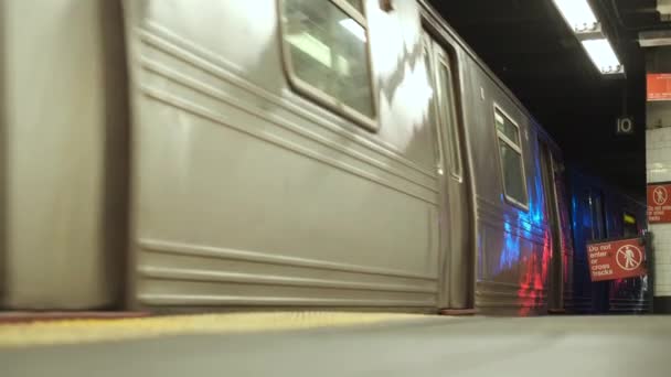 Tren Hareketi. New York Metrosu. Close.