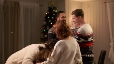 Yeni yıl tatili. Aile Toplantısı,