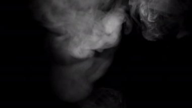 Siyah Arkaplanda Dumanın Soyut Formları.