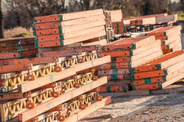 Yeni yol inşaat alanında