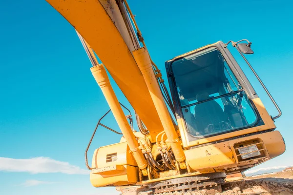 yol inşaat alanında - toprak kaldırma için tarak