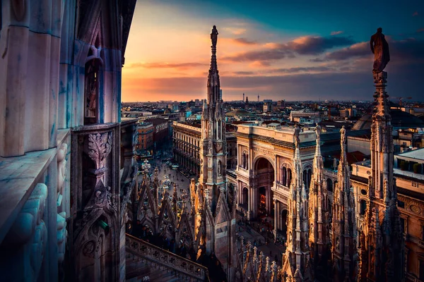 Hermosa Vista Atardecer Desde Catedral Del Duomo Milán Azotea Destino — Foto de Stock