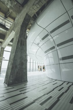 Milan, İtalya - 06,2018 olabilir: Jannacci belvedere (bakış) Pirelli gökdelen adlı 