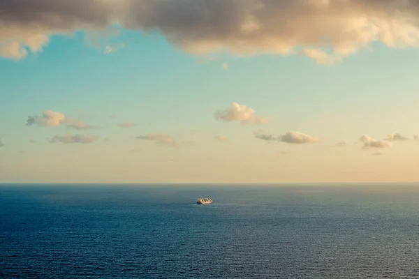 Kargo Gemisi Denizde Nakliye Nakliye — Stok fotoğraf