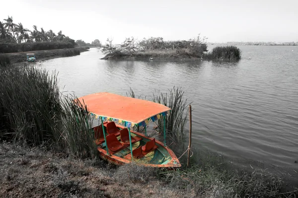 Barco Colorido Lago Kolleru Santuario Aves India — Foto de Stock