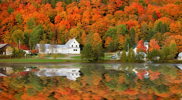 Danville Vermont Church Joes Pond — Stock Photo, Image