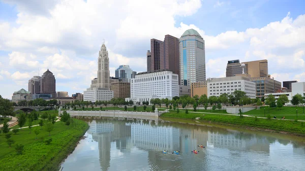 Downtown Columbus Ohio Scioto Floden — Stockfoto