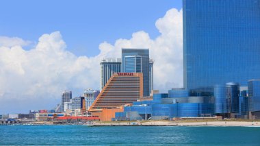 ATLANTIC ŞEHRİ NEW JERSEY - 5 Temmuz 2018 'de Atlantic City New Jersey' de Ocean View of Casinos.