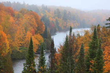 Lac Sir John Quebec eyaletinde