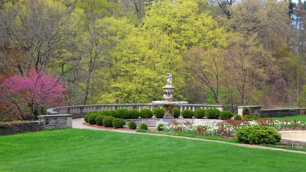 Spring Bloom Historische Cranbrook House — Stockfoto