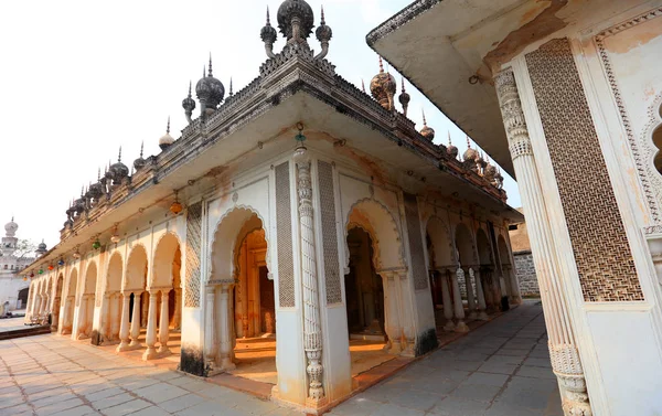 印度海得拉巴历史悠久的佩加古墓遗址的美丽建筑 — 图库照片