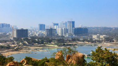 Hyderabad, INDIA - 12 Ocak: Hyderabad, Hindistan 'ın en kalabalık dördüncü şehri ve Hindistan' ın en kalabalık altıncı kentidir.