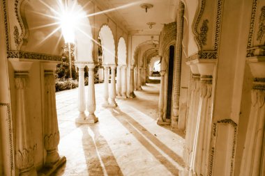 Paigah mezarları Hyderabad, Hindistan 'da gizli bir miras alanı.
