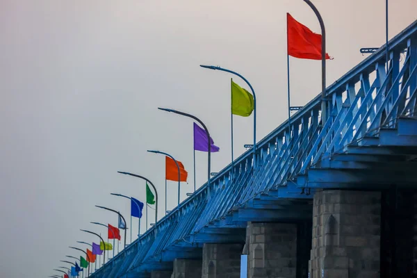 Bandeiras Coloridas Histórica Barragem Prakasam Vijayawada Índia — Fotografia de Stock