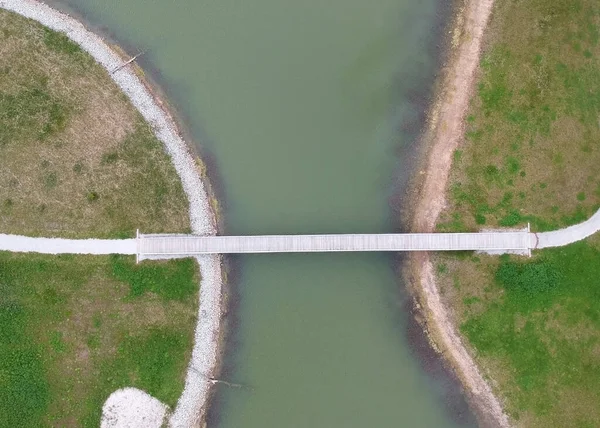 Aerial View Small Walking Bridge Lake — Stock Photo, Image