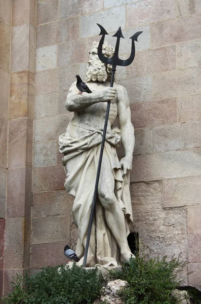 Estatua Neptuno Barcelona España —  Fotos de Stock