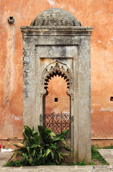 Διακοσμήσεις Στους Ανδαλουσιανούς Κήπους Του Ραμπάτ Μαρόκο — Φωτογραφία Αρχείου
