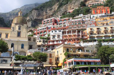 Positano, İtalya - 24 Mayıs 2018: Positano doğal görünümünü. Amalfi Coast, İtalya