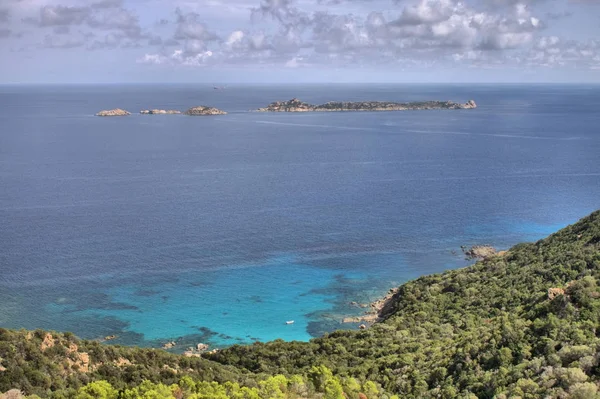 Isla Serpentara en Cerdeña Imágenes de stock libres de derechos